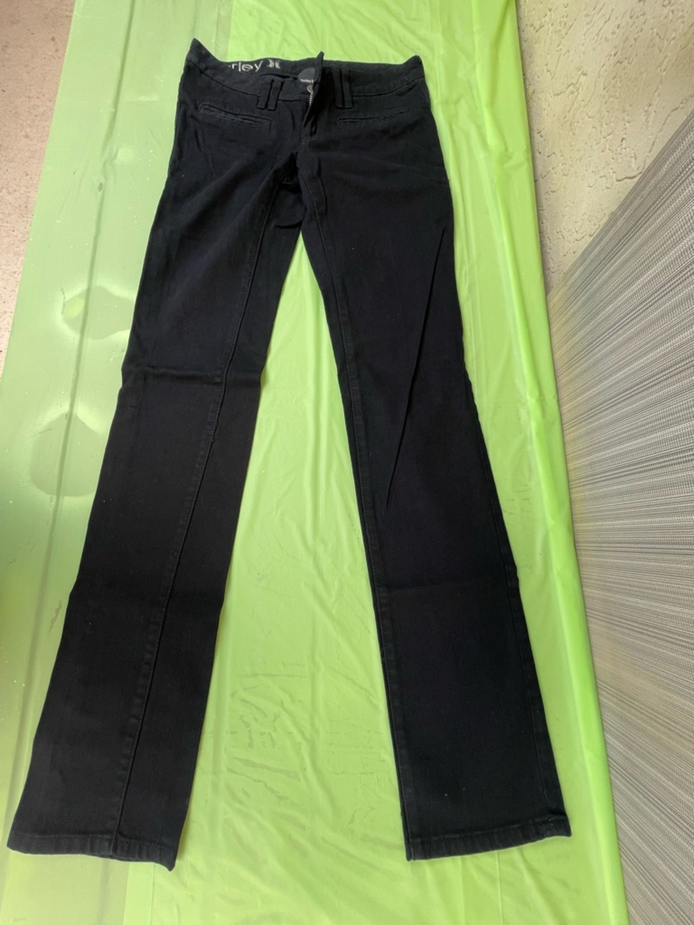 LOW RISE BOOT CUT HURLEY BLACK JEANS Y2K VINTAGE SIZE 0 JUNIORS - Picture 2 of 12